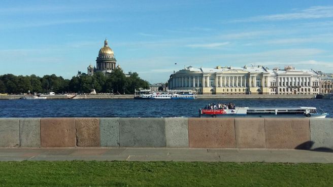 A summer scene in St. Petersburg